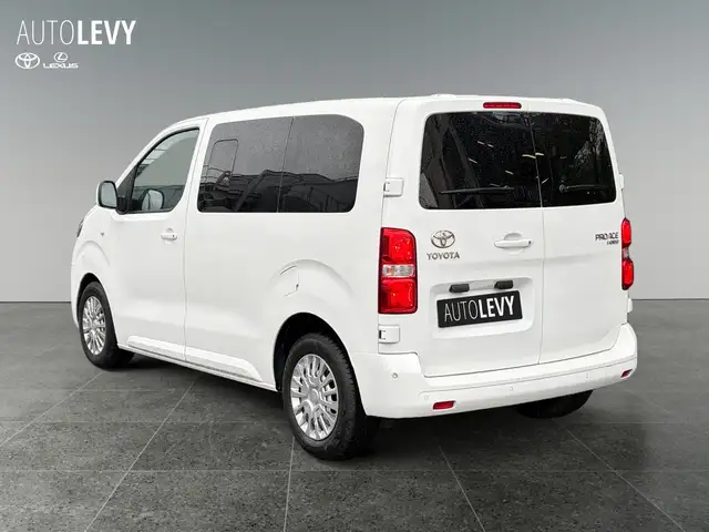 Toyota Proace view 4