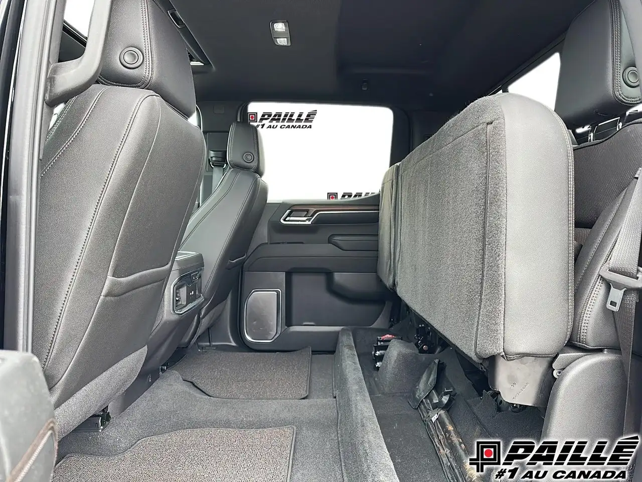 Chevrolet Silverado 1500 снимка Chevrolet Silverado 1500