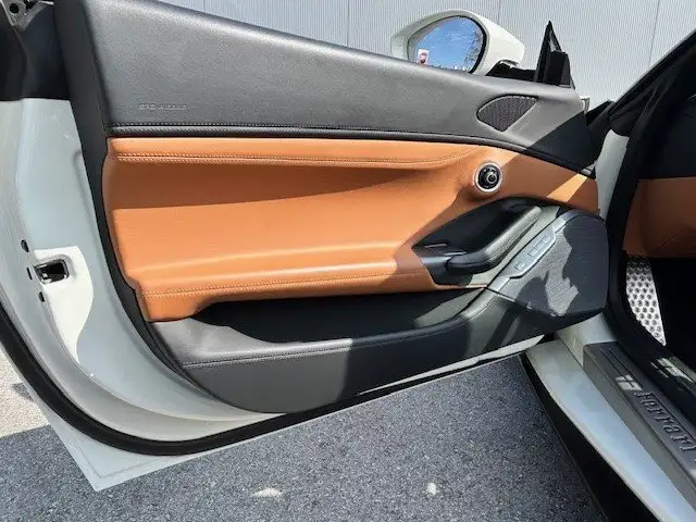 Ferrari Portofino F164 Portofino Ansicht 11