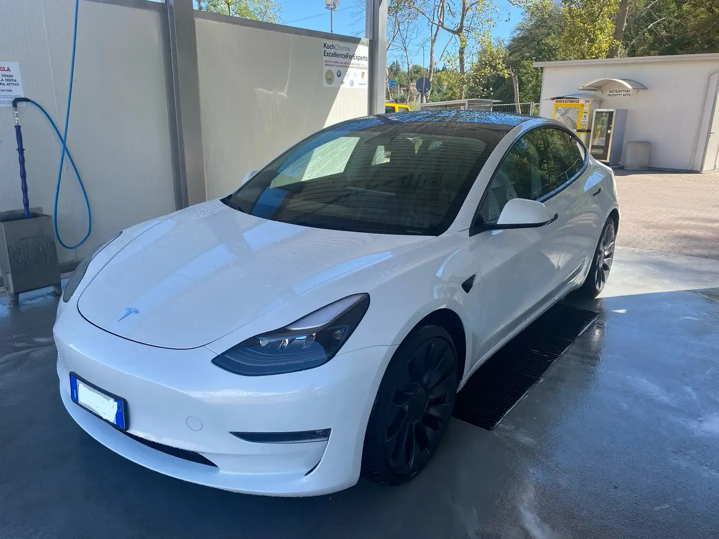 Tesla Model 3 Performance Dual Motor awd Performnace Bianco - 1