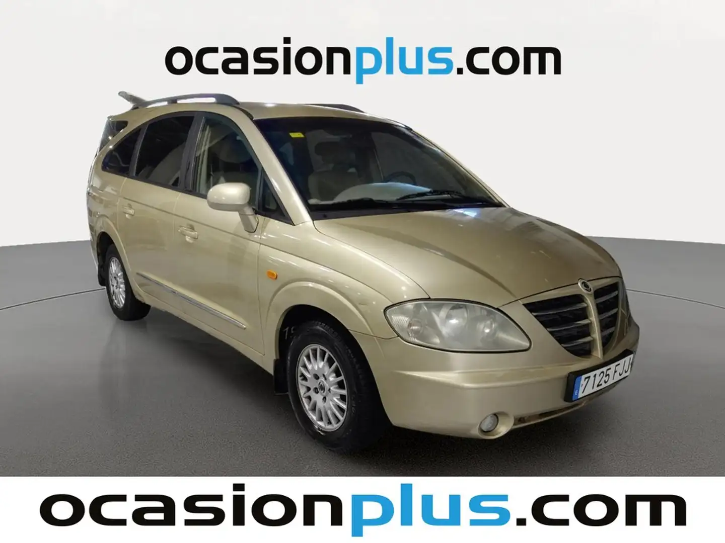 SsangYong Rodius 270 Xdi 165 Beige - 2