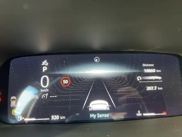Renault Arkana view 13