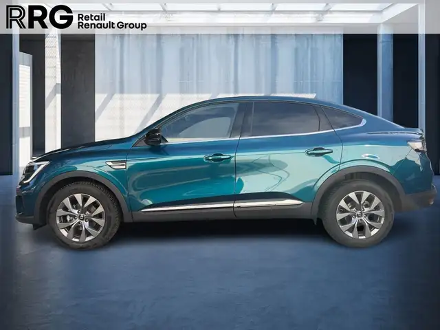 Renault Arkana view 2