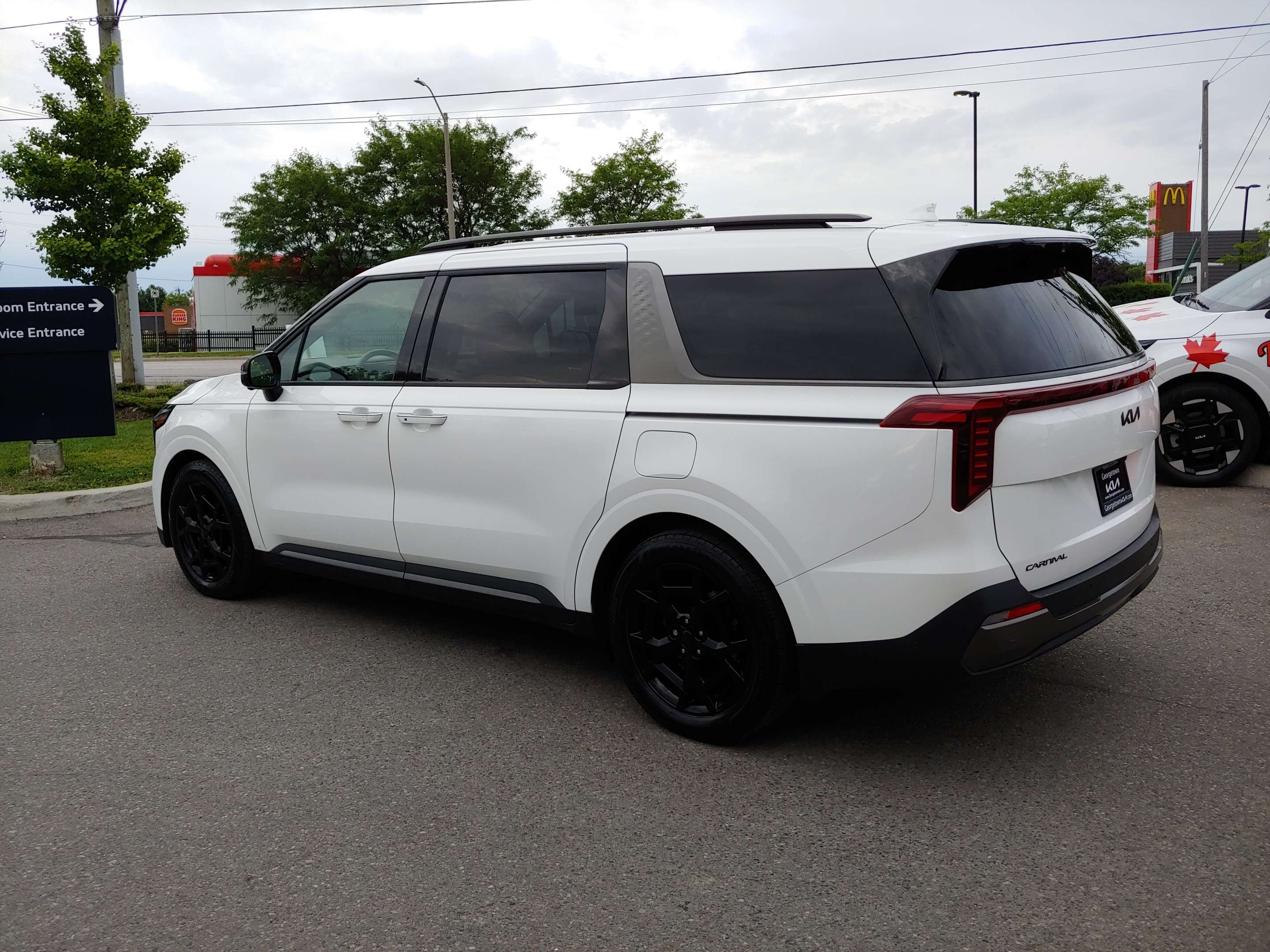 2025 Kia Carnival