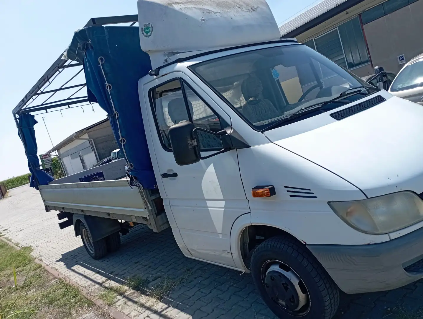 Mercedes-Benz Sprinter centinato - 2