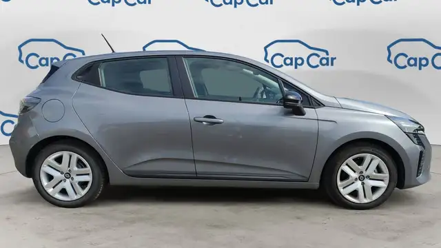 Renault Clio view 4