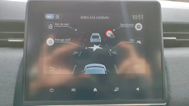 Renault Clio view 13