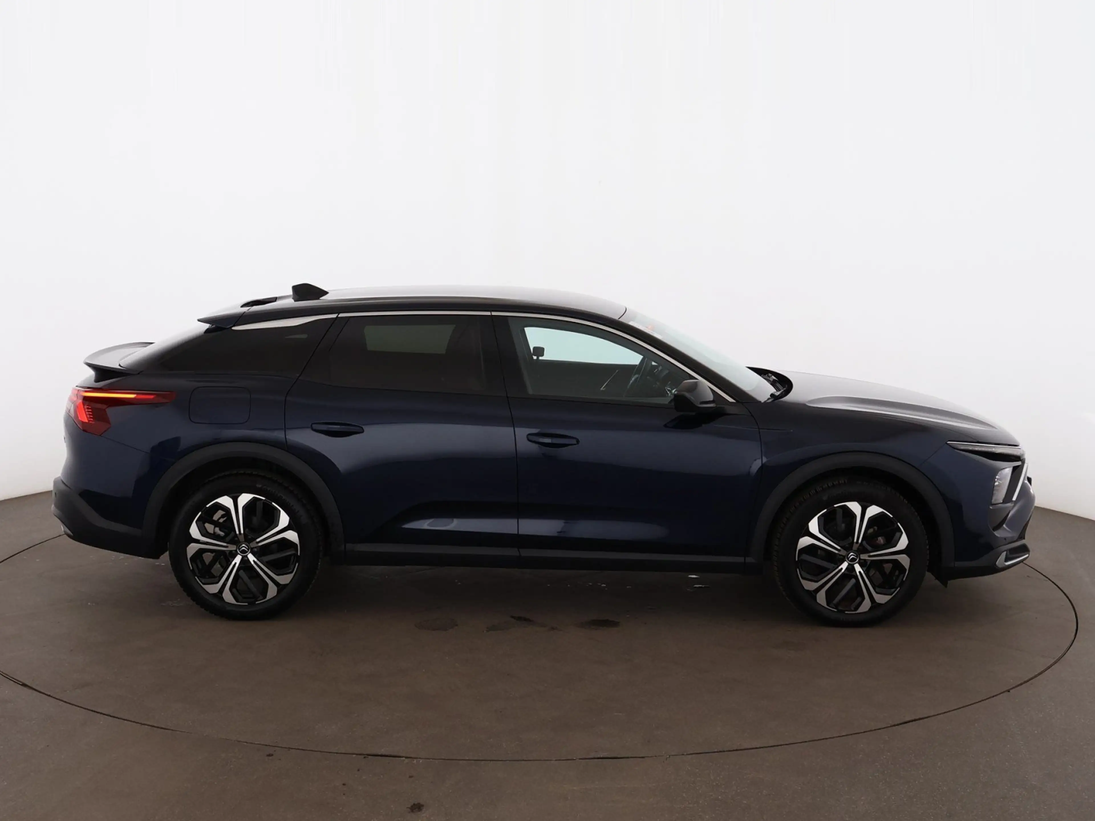 Citroen C5 X 1.2 PureTech 130 Plus Aut LED HEAD-UP RADAR — photo 9