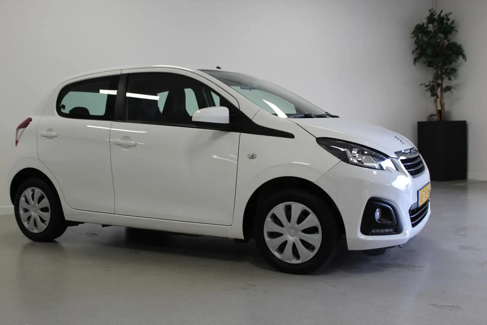 Peugeot 108 1.0 e-VTi Active | NL-AUTO+NAP | AIRCO | ELEK-RAME Blanc - 2