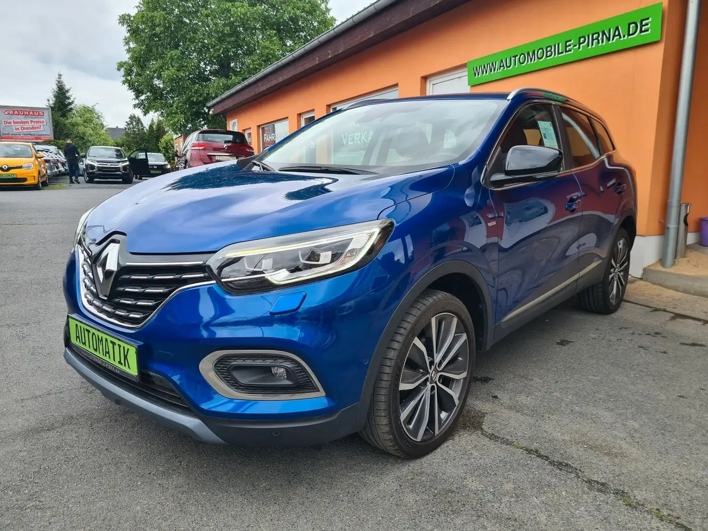 Renault Kadjar BOSE 1.3 TCe 140 GPF AUTOMATIK +NAVI/LED! Blau - 1