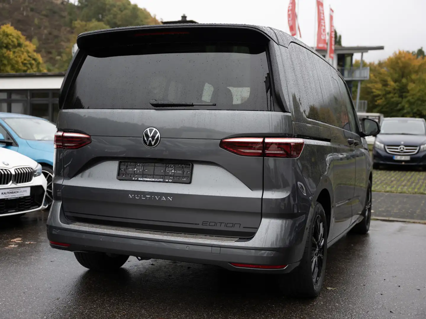 Volkswagen T7 Multivan 2.0 TDI Edition AHK PANO STANDHZ Grau - 2