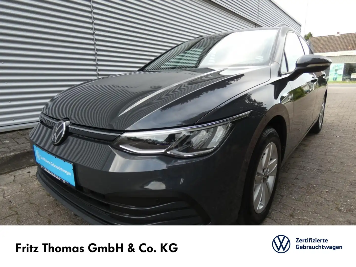 Volkswagen Golf VIII Variant 2.0 TDI DSG Life LED Navi SHZ PDC Kli Grau - 2