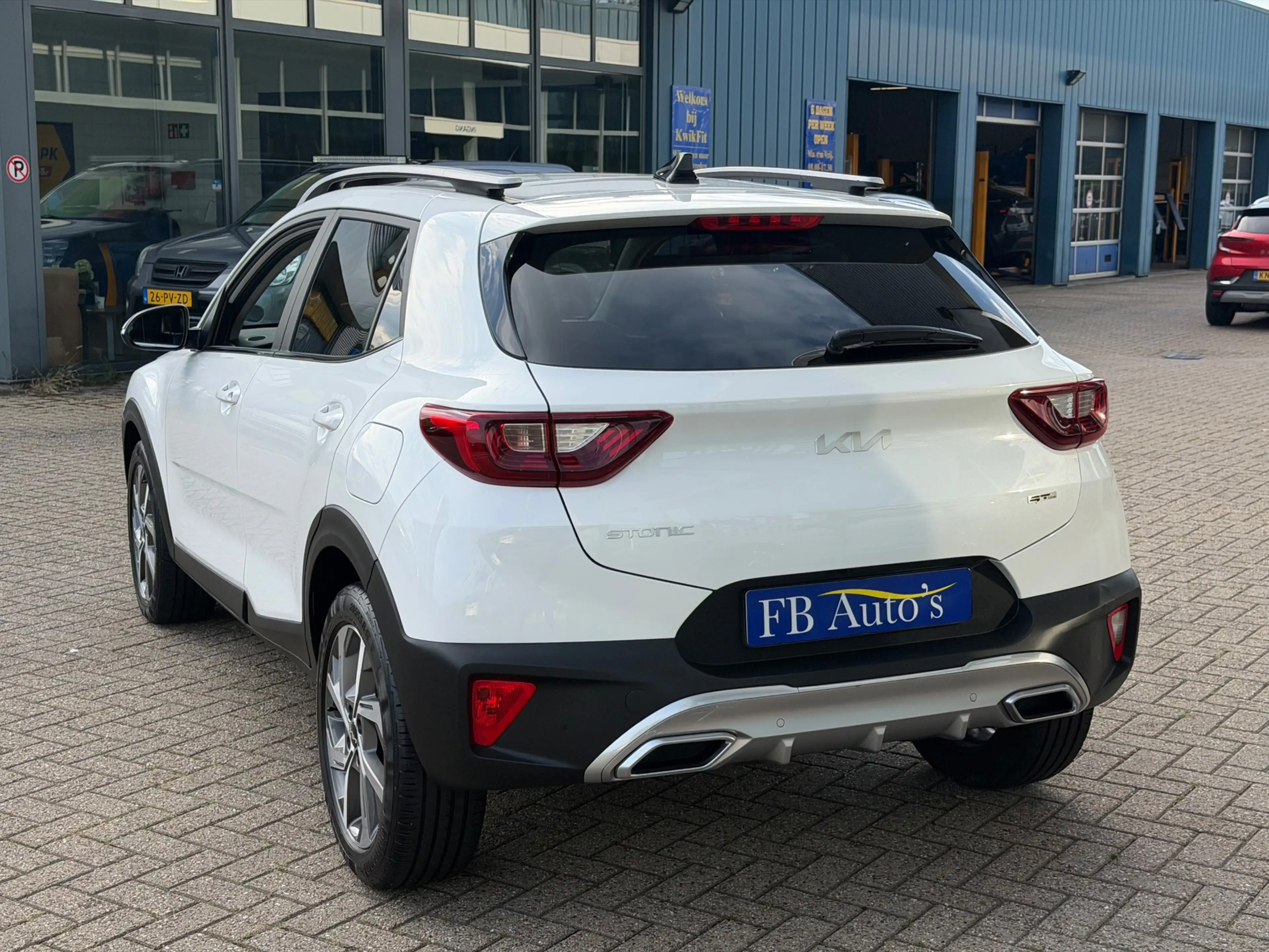 Kia Stonic 1.0 T-GDi MHEV GT-Line Airco Navi Camera Cruise — photo 11