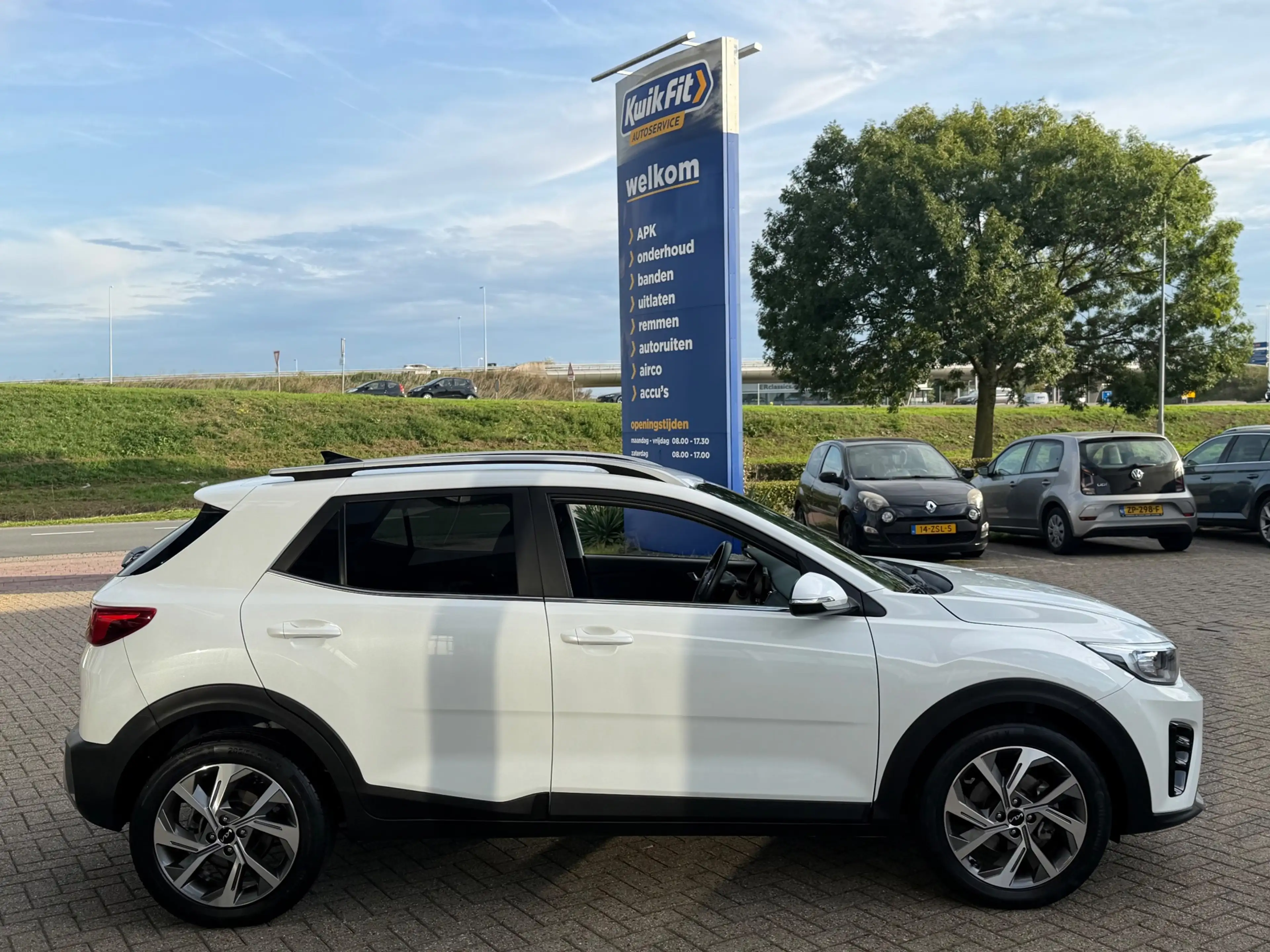 Kia Stonic 1.0 T-GDi MHEV GT-Line Airco Navi Camera Cruise — photo 14