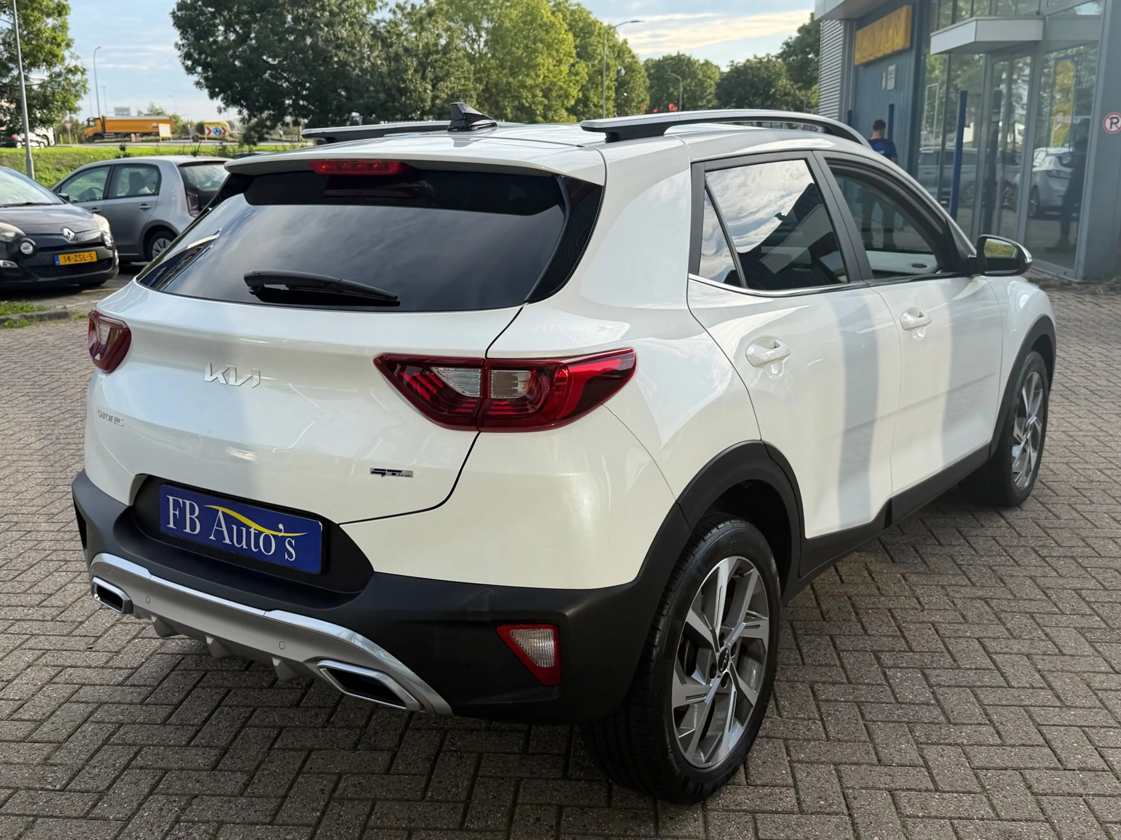 Kia Stonic 1.0 T-GDi MHEV GT-Line Airco Navi Camera Cruise — photo 13