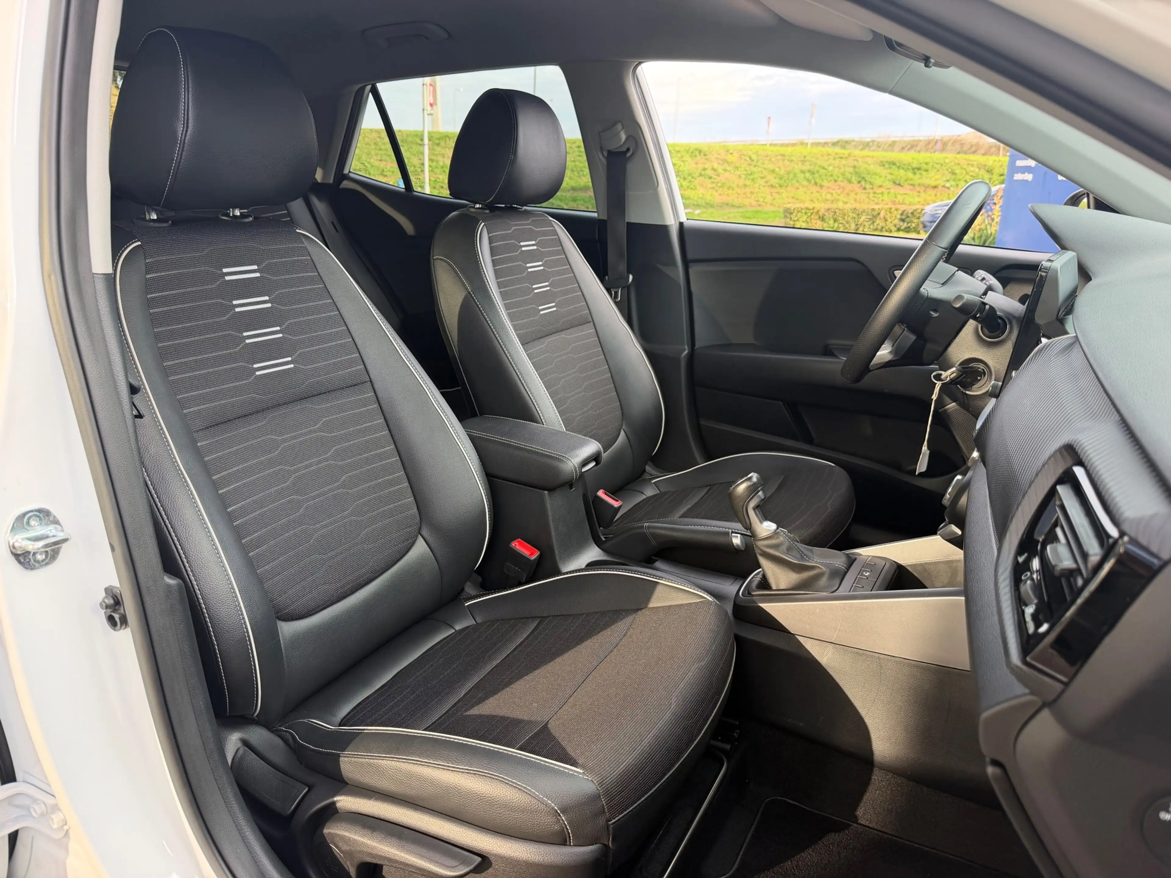 Kia Stonic 1.0 T-GDi MHEV GT-Line Airco Navi Camera Cruise — photo 20