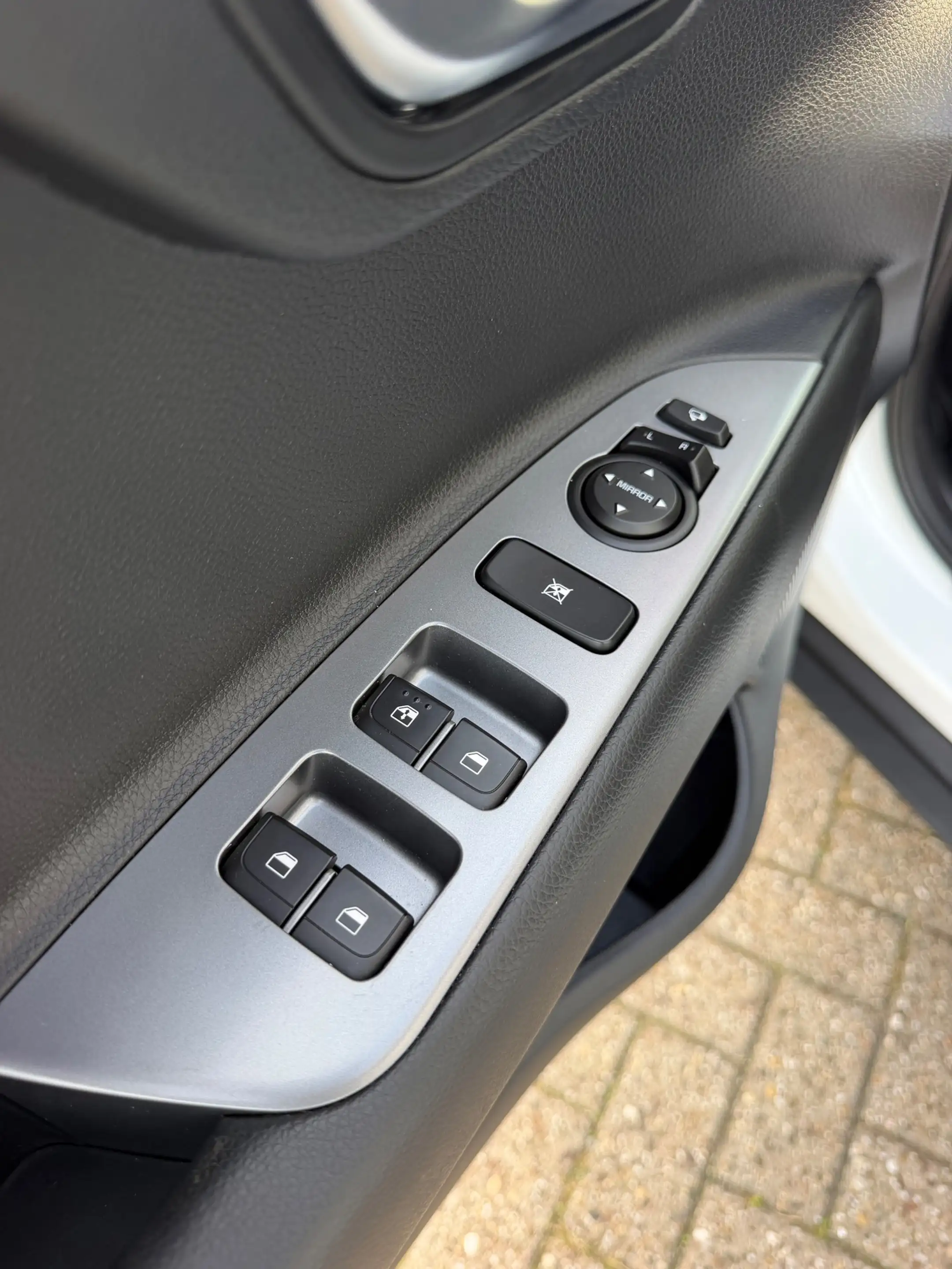Kia Stonic 1.0 T-GDi MHEV GT-Line Airco Navi Camera Cruise — photo 8