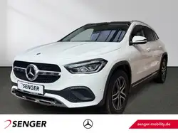 Mercedes-Benz GLA 200 Progressive Panorama Kamera CarPlay AHK