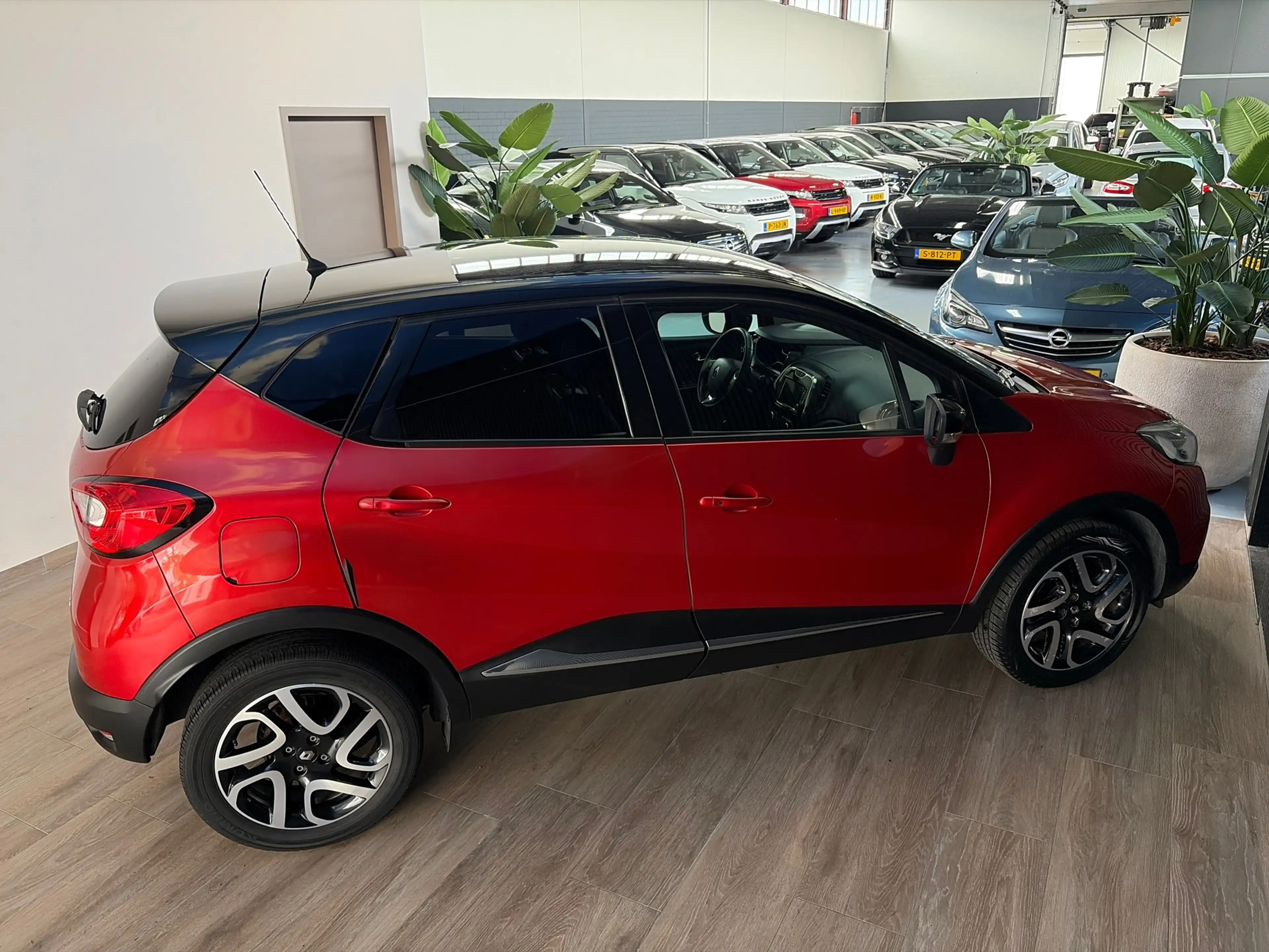 Renault Captur 0.9 TCe Xmod, Leder,camera,Stoelverw,navigatie,key — photo 11