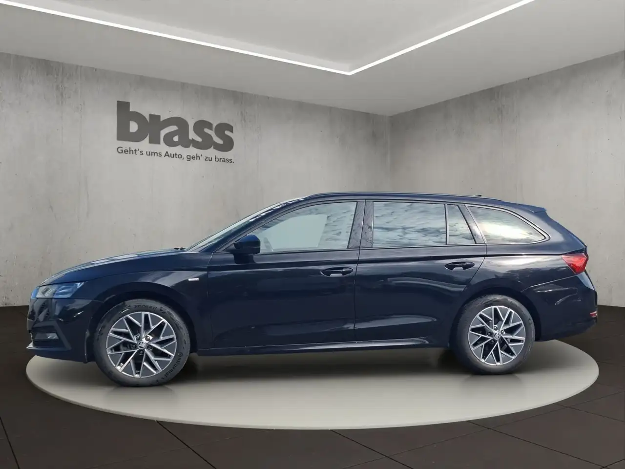 Skoda Octavia Combi Ambition 1.5 e-TEC 110 kW, миниатюра 2