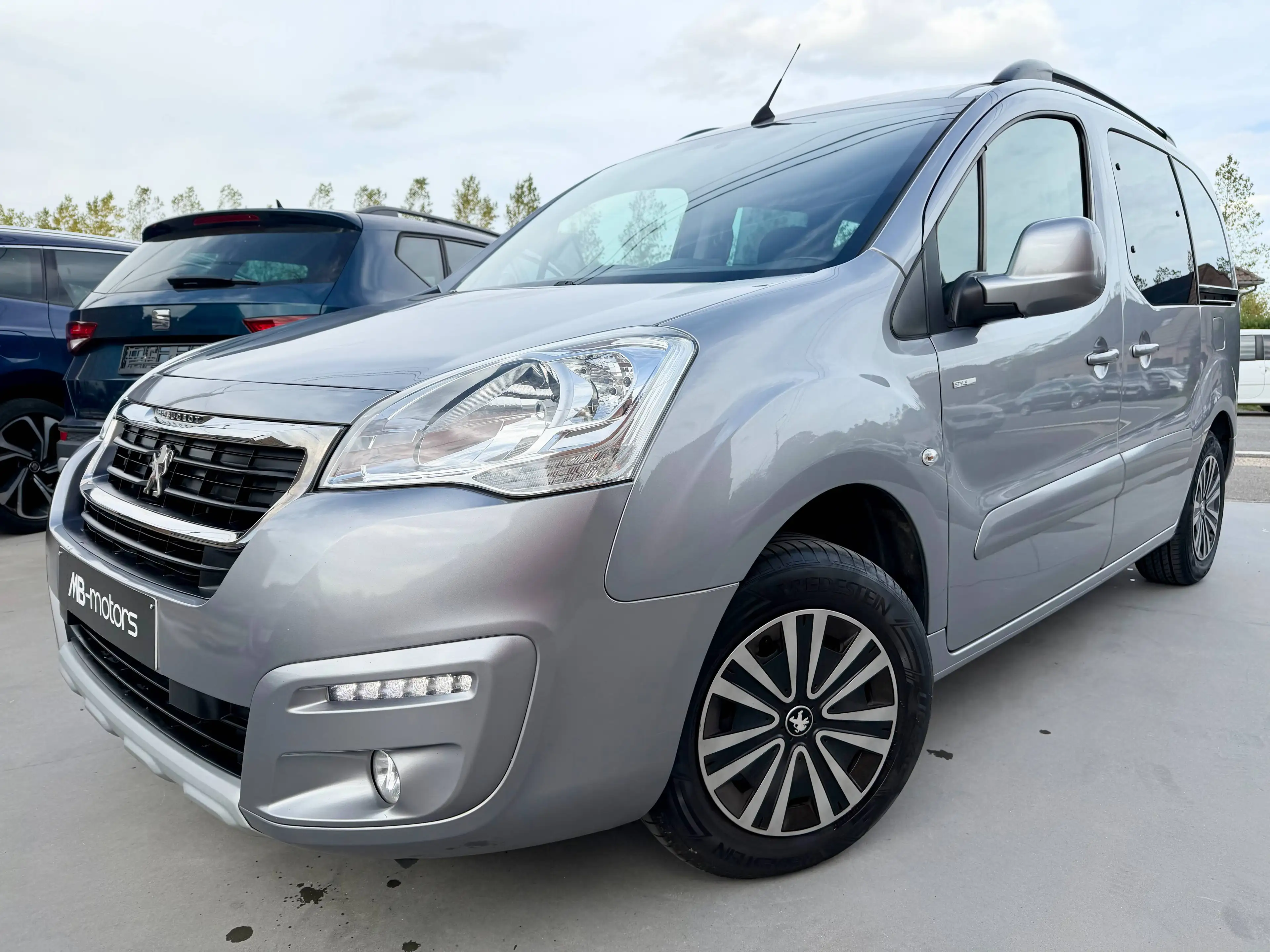 Peugeot Partner Tepee 1.6 BlueHDi Style*1er PROP*NAVI*AIRCO*LED*GARANTIE*