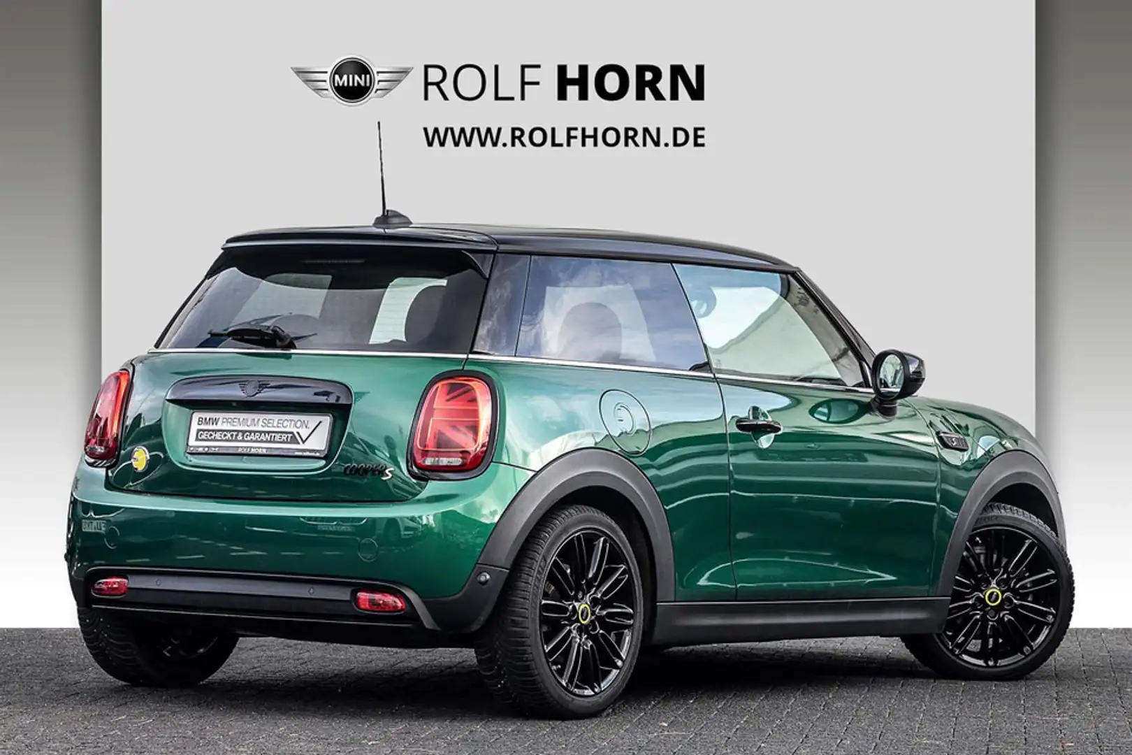 MINI Cooper SE Classic Trim Panorama RfKam Navi adLED Grün - 2