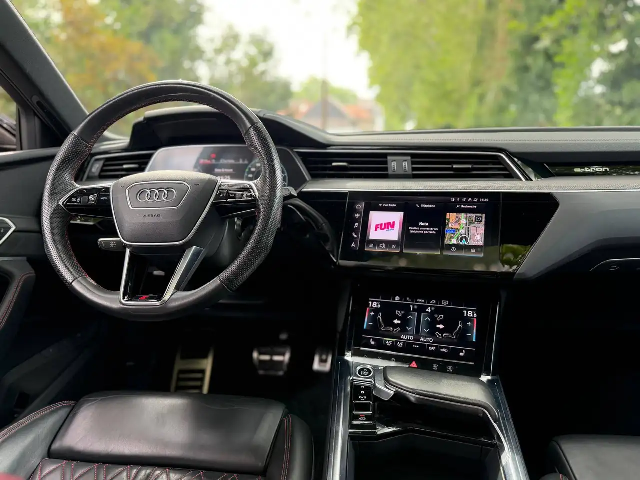 Audi Q8 Sportback e-Tron 55 Quattro Competition, миниатюра 23