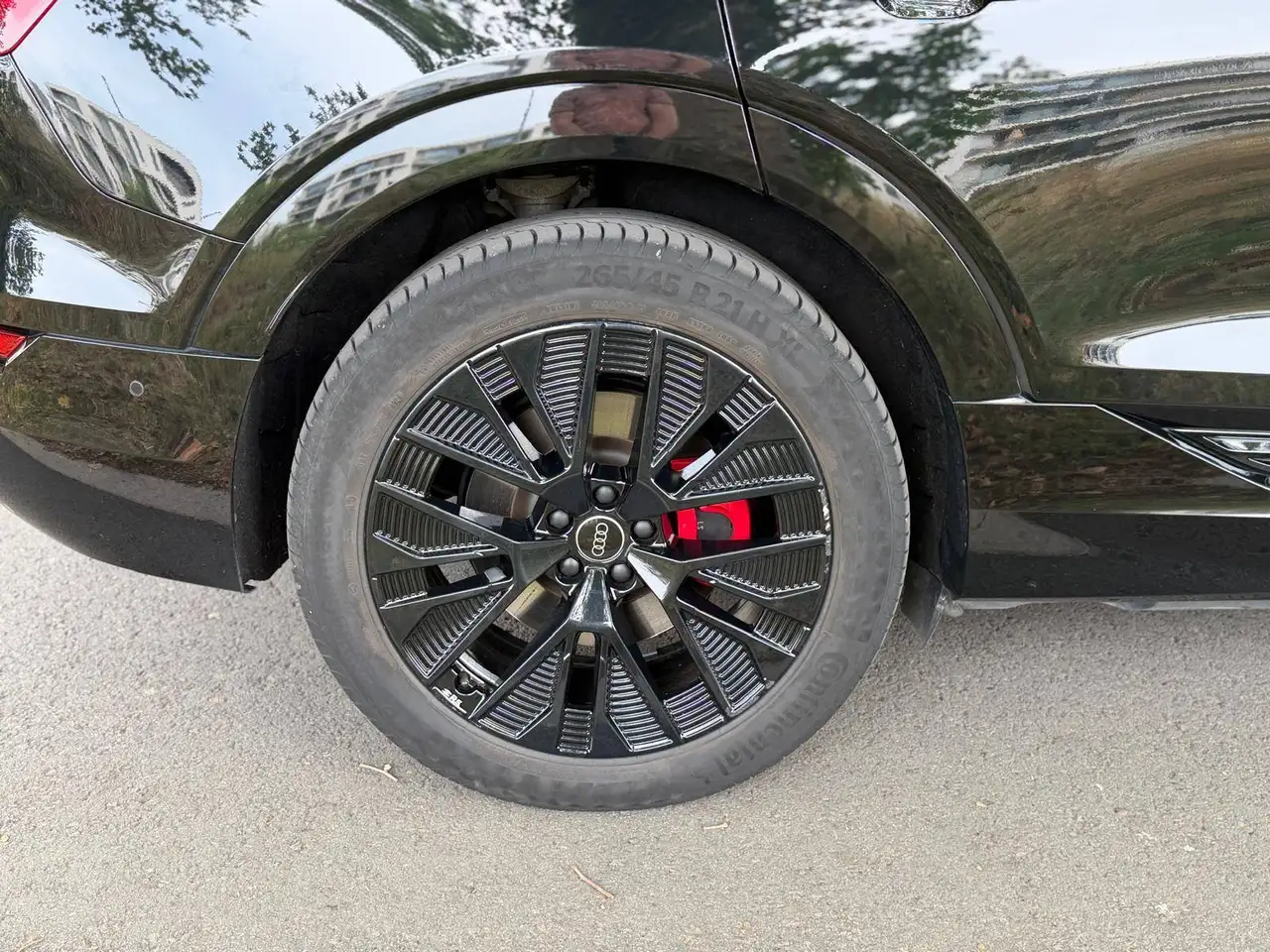 Audi Q8 Sportback e-Tron 55 Quattro Competition, миниатюра 10