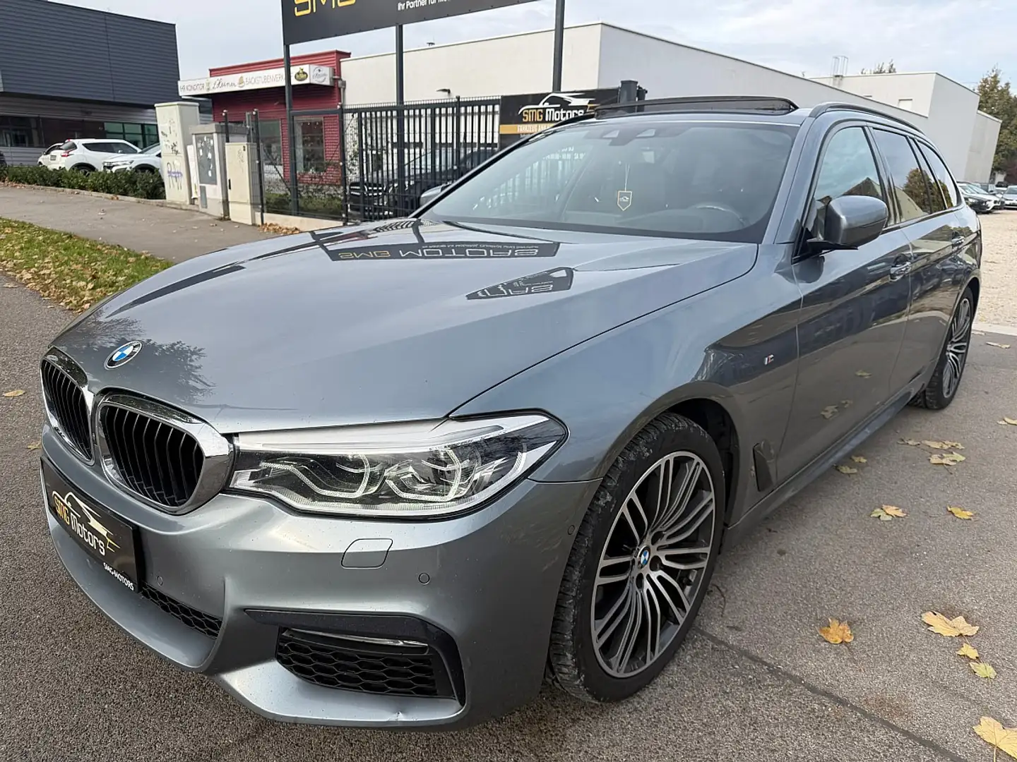 BMW 530 d xDrive Touring Aut. M-PAKET AB WERK VOLL VOLL... Grau - 2