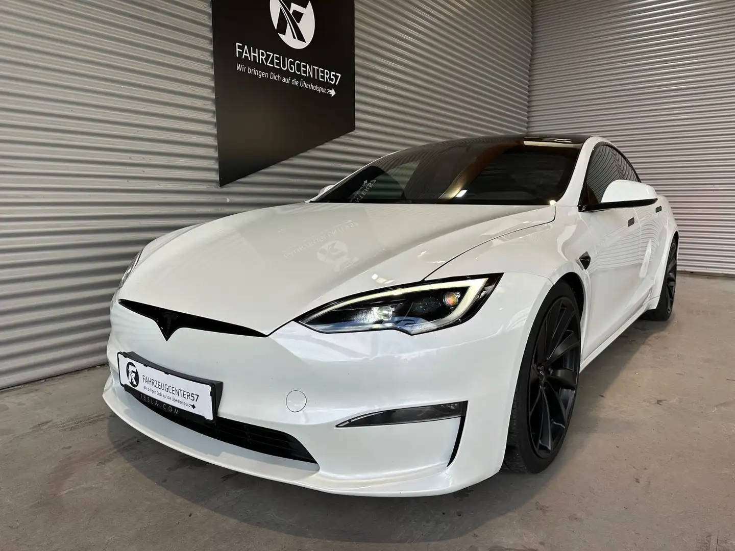 Tesla Model S Long Range Weiß - 2