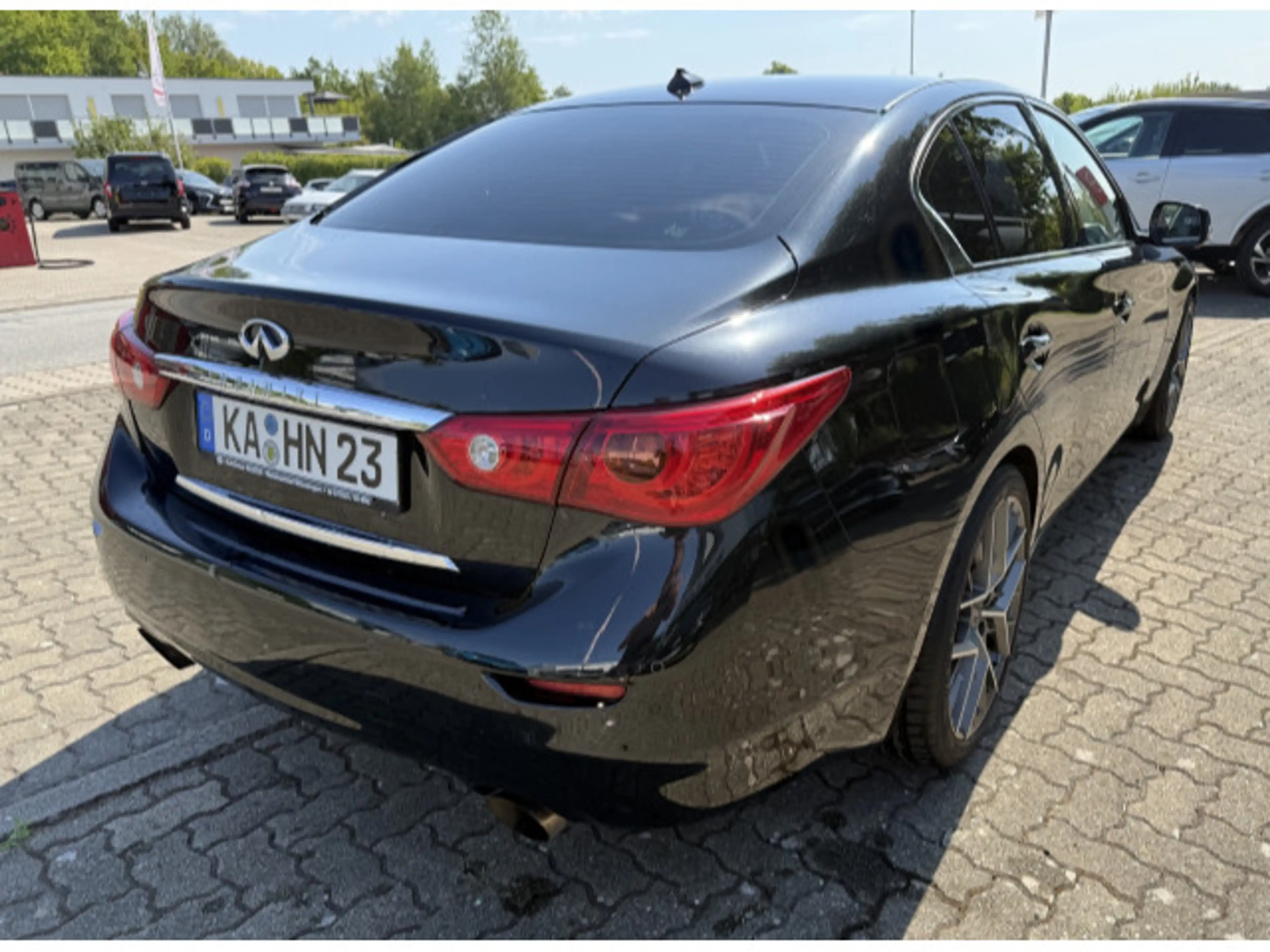 Infiniti Q50 3,0 Bi-Turbo S Sport Tech Automatik — photo 6