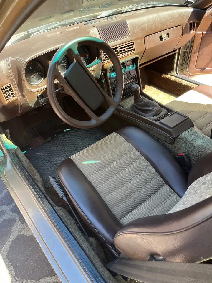 Porsche 924 2.0, foto 7