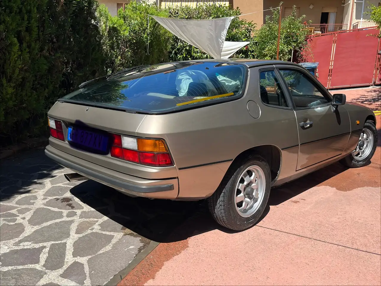 Porsche 924 2.0, foto 3