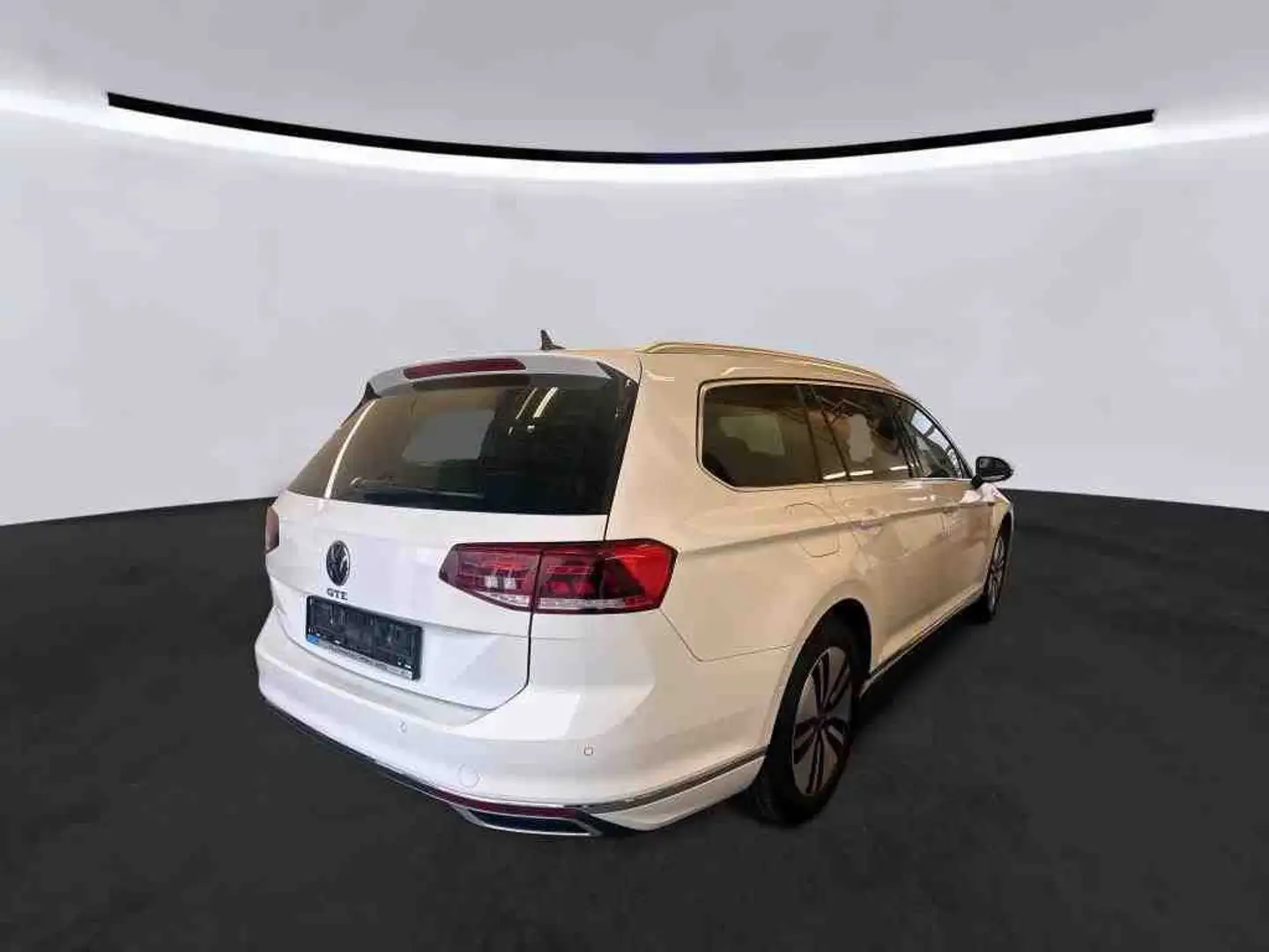 Volkswagen Passat Variant 1.4 TSI Plug-In-Hybrid DSG GTE Weiß - 2