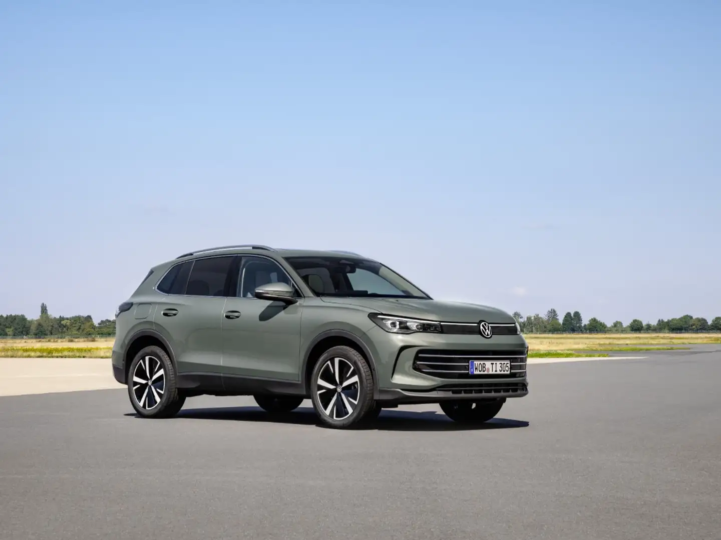 Volkswagen Tiguan R-Line 1,5 l eTSI Grijs - 2