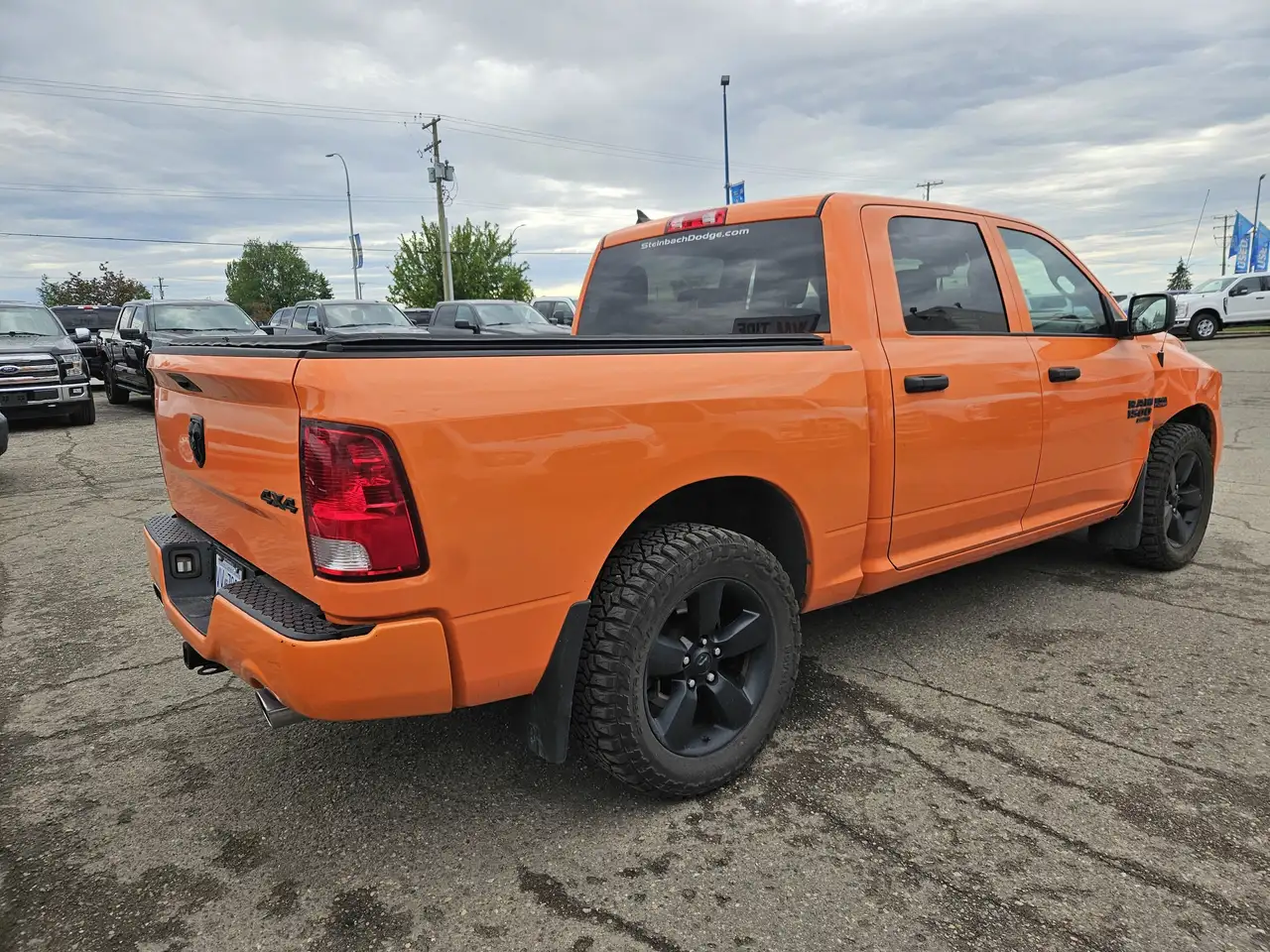 RAM 1500 снимка RAM 1500