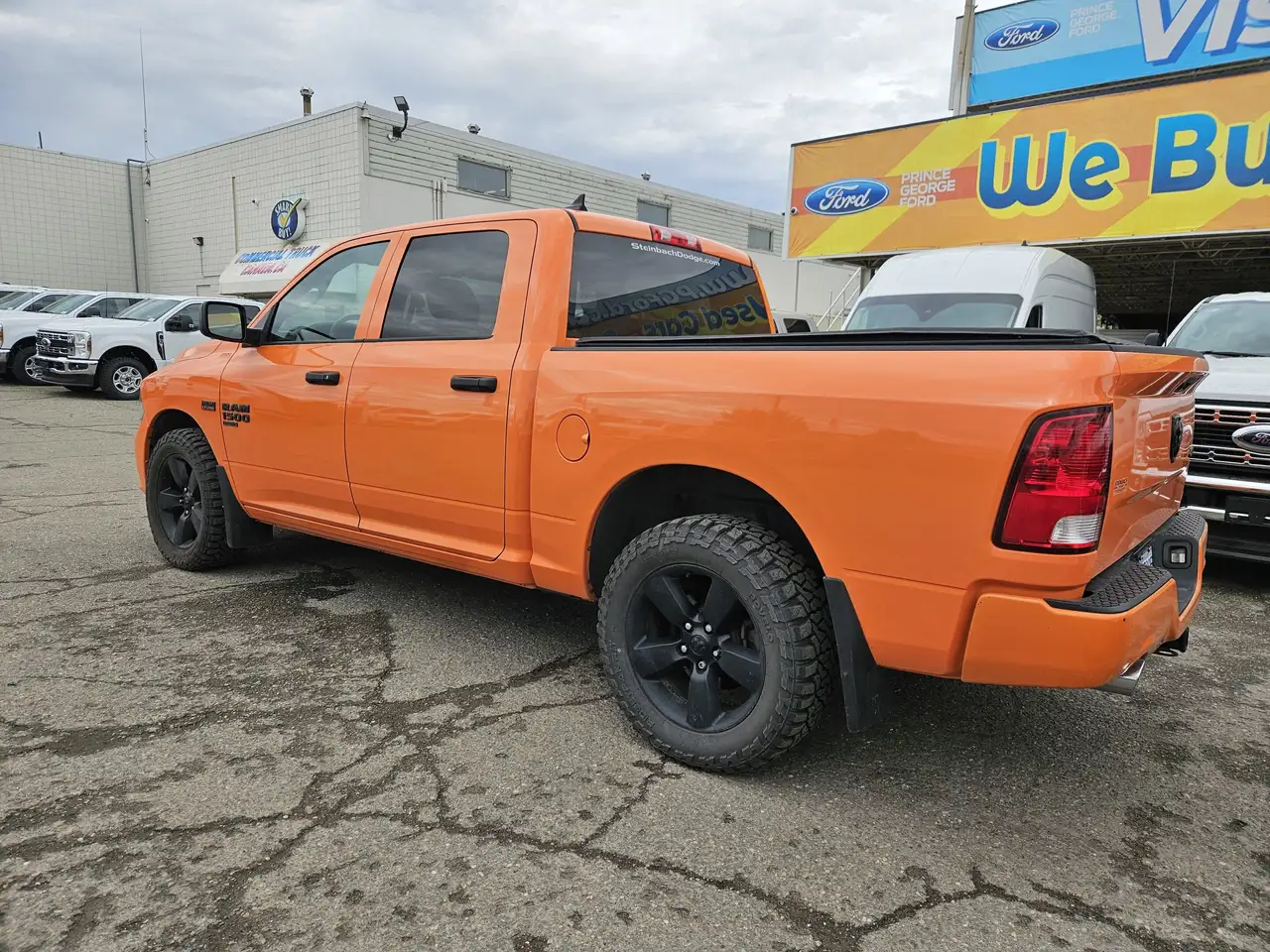 RAM 1500 снимка RAM 1500
