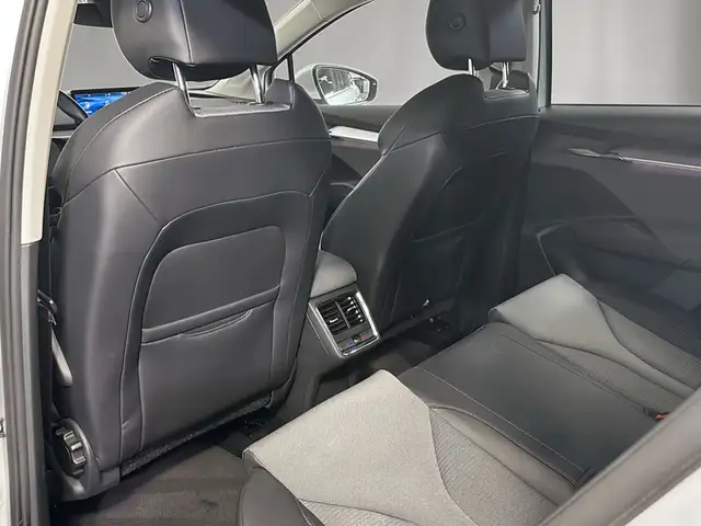 Skoda Enyaq view 10