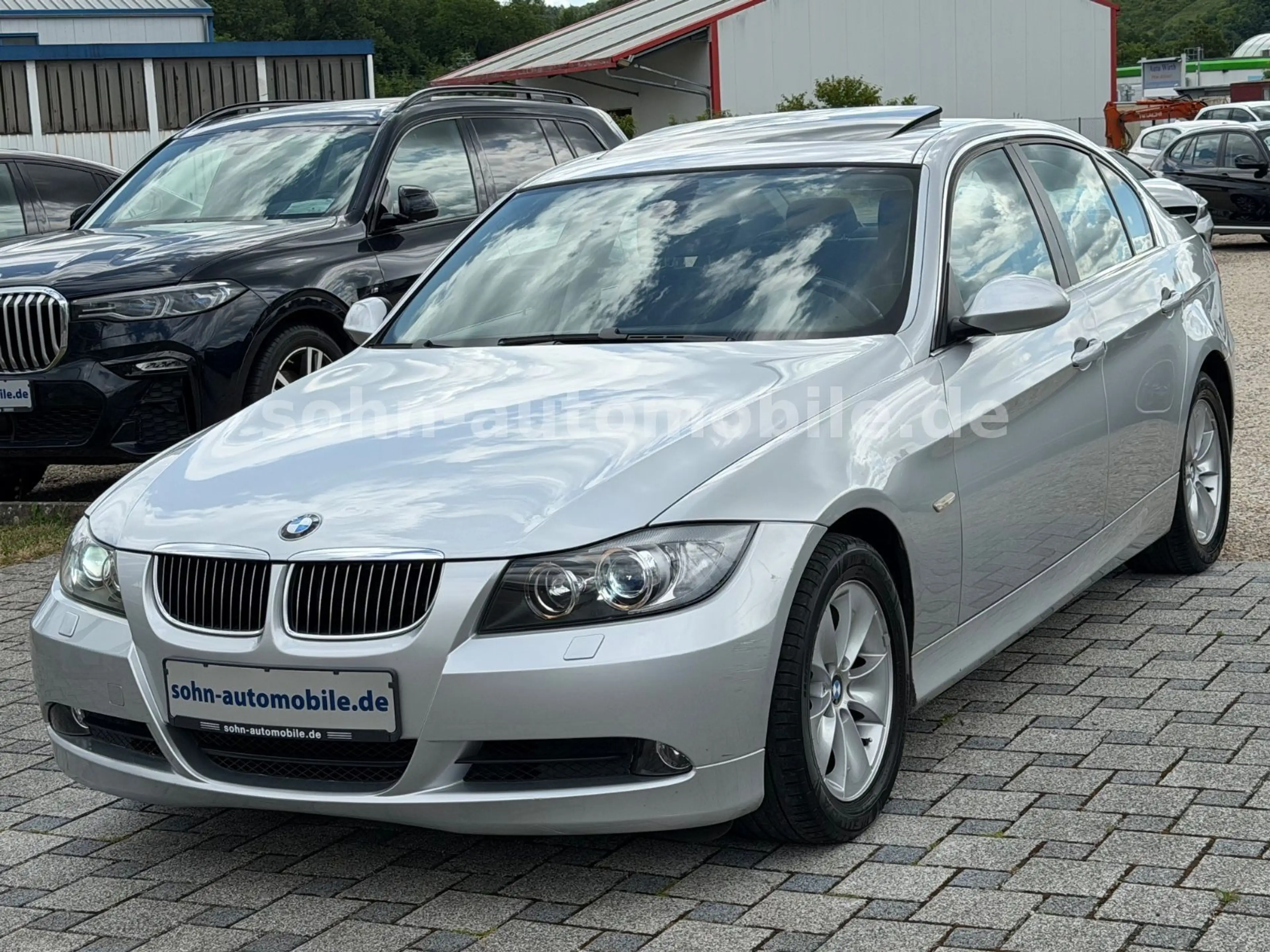 BMW 325 i Limo. Automatik/2.Hand/Scheckheft/Xenon/GSD — photo 3