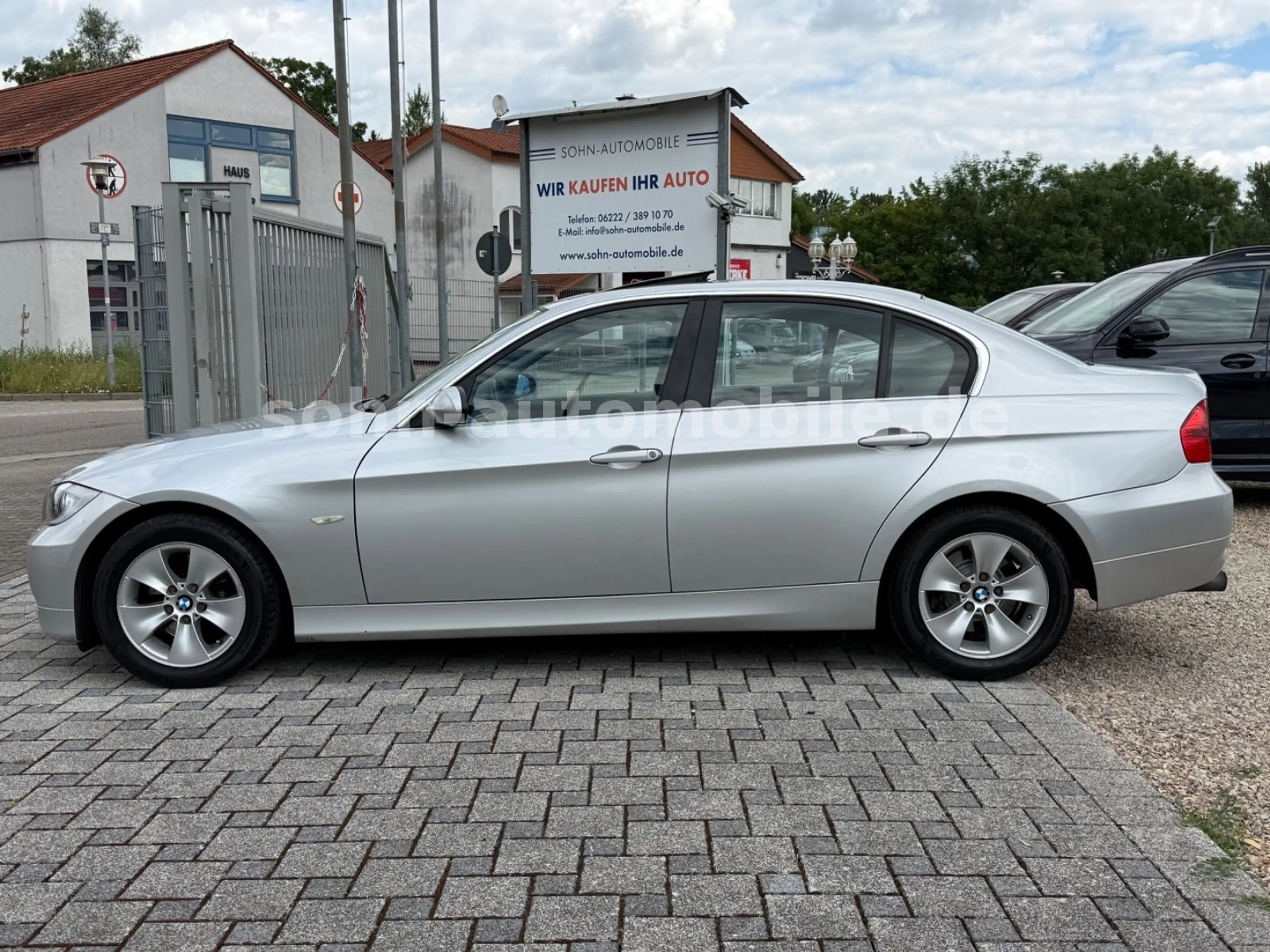 BMW 325 i Limo. Automatik/2.Hand/Scheckheft/Xenon/GSD — photo 7