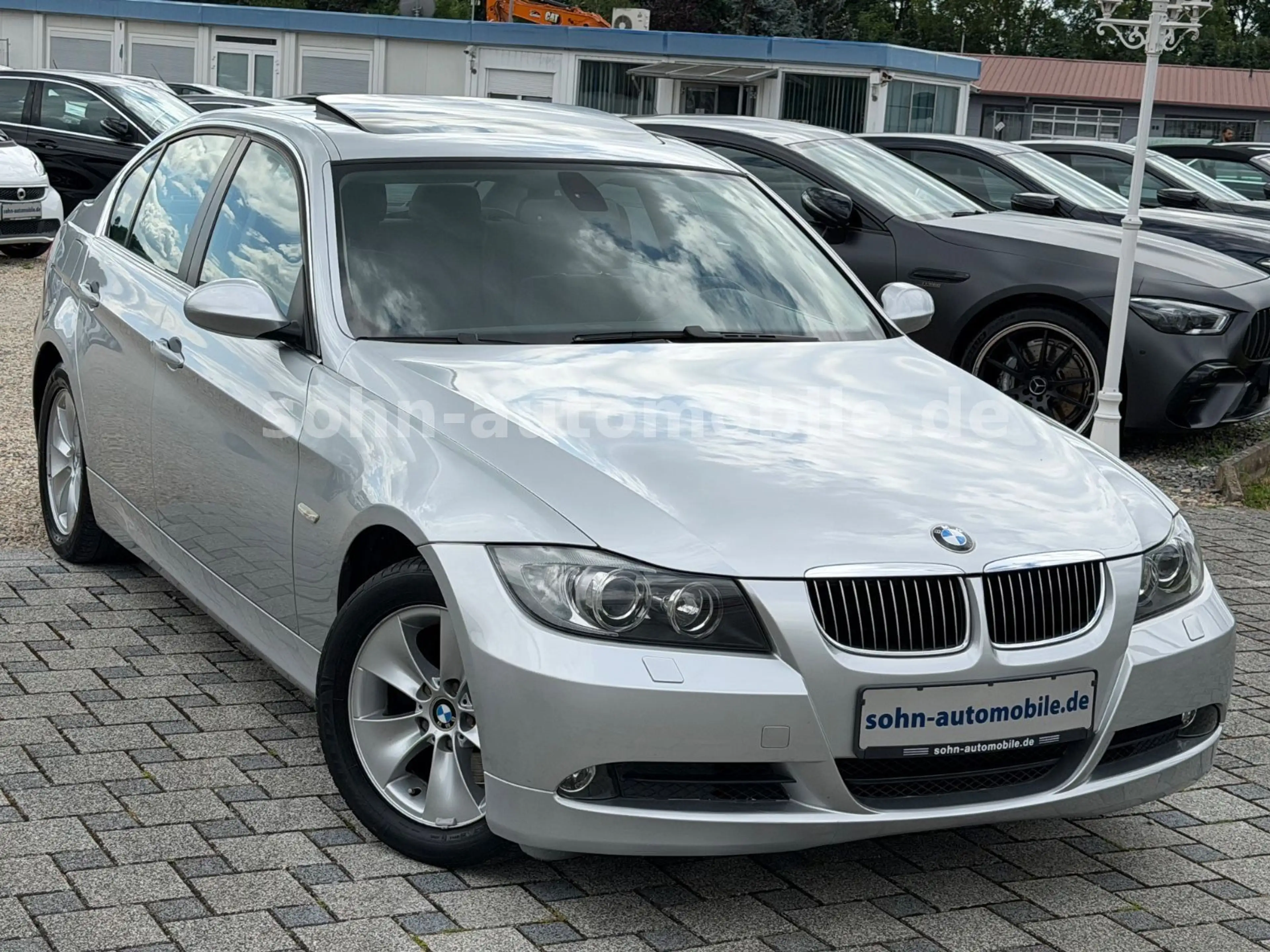 BMW 325 i Limo. Automatik/2.Hand/Scheckheft/Xenon/GSD — photo 4