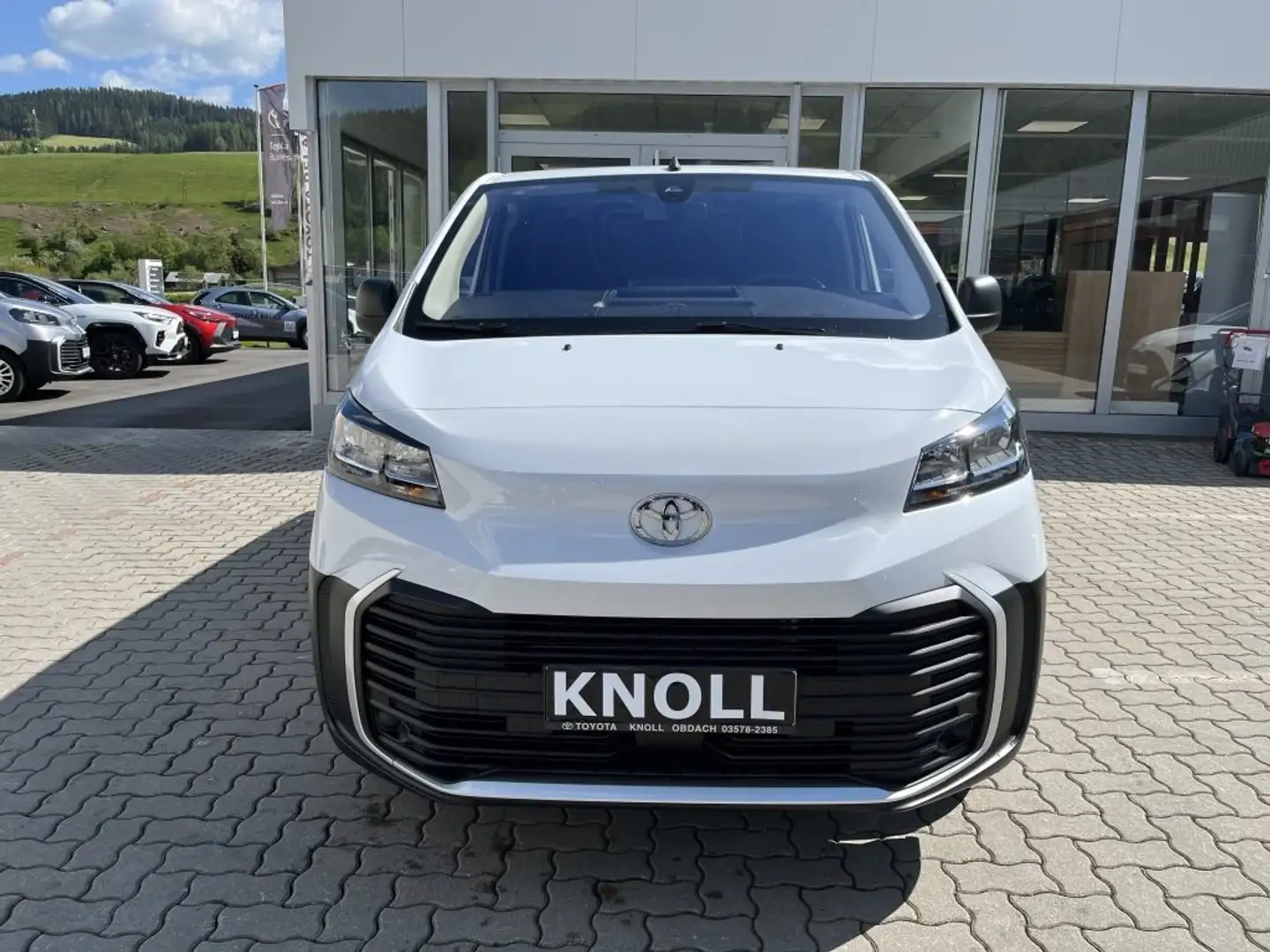 Toyota Proace 1,5l 120 PS Diesel L1 Kasten ProWork GEWERB Weiß - 2