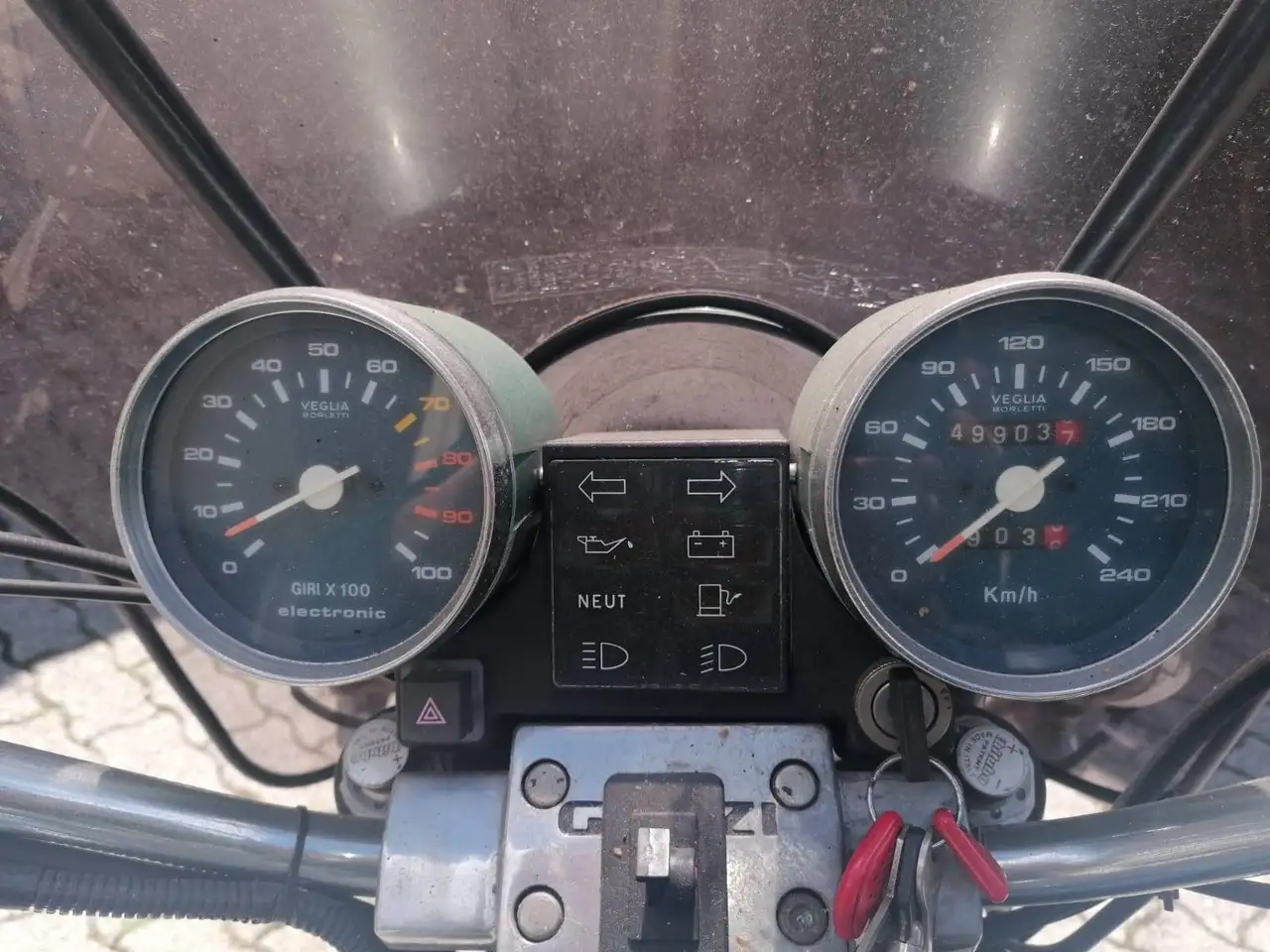 Moto Guzzi California 1000