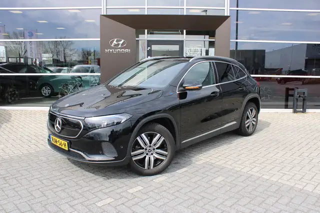 Mercedes-Benz EQA 250 67 kWh | Wegklapbare trekhaak | Panoramadak | | Ac