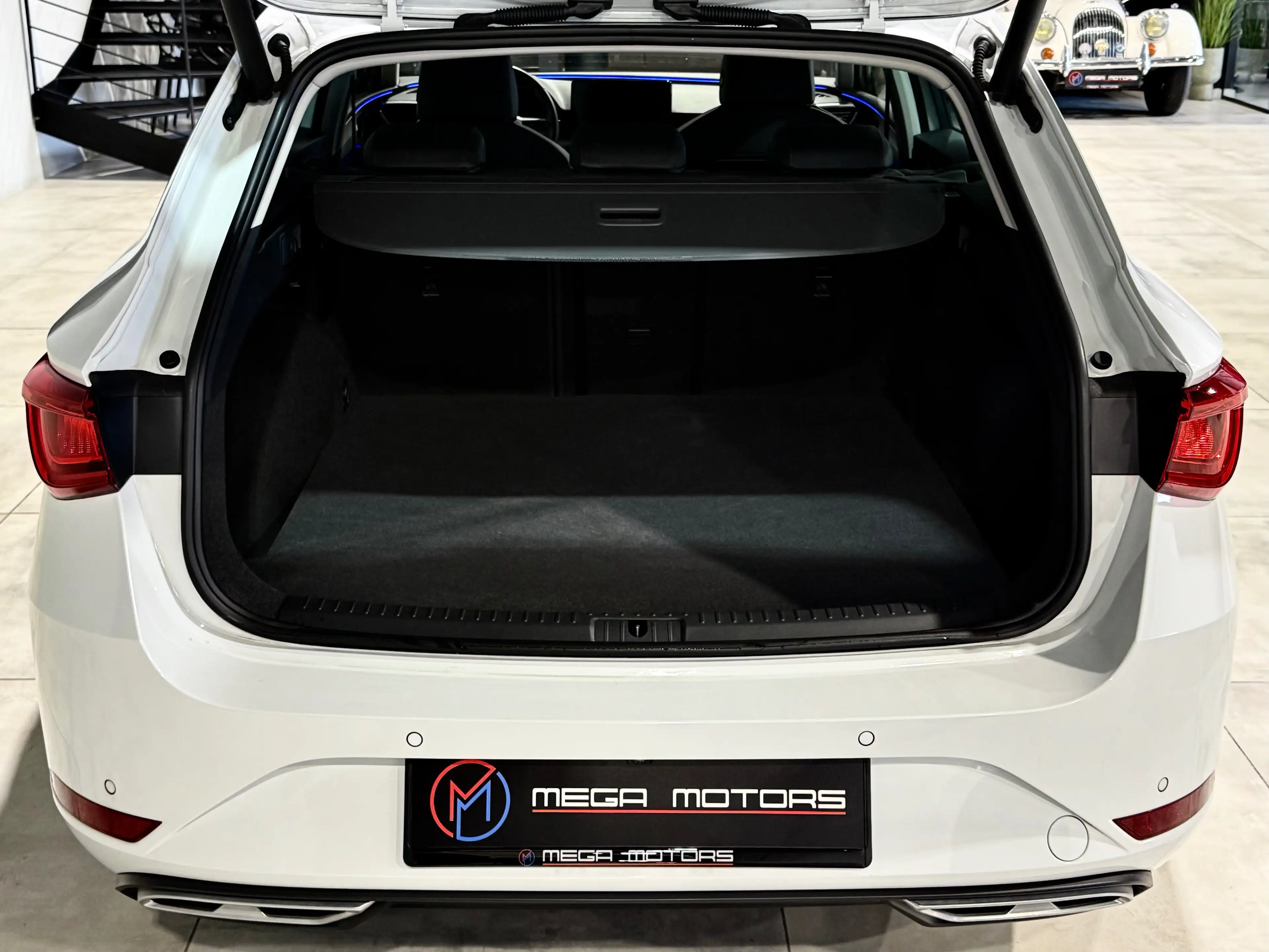 SEAT Leon e-Hybrid FR 1.4 204CV BAUTO+F1 COCKPiT CARPLAY CAMERA NAVi CUiR JA17" ++ — photo 6