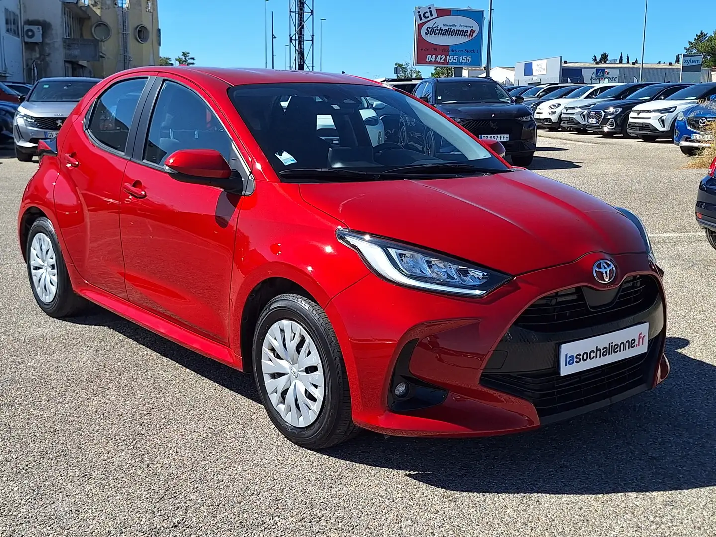 Toyota Yaris 120 VVT-i Dynamic Business EX AUTO ECOLE - 5P Rood - 2