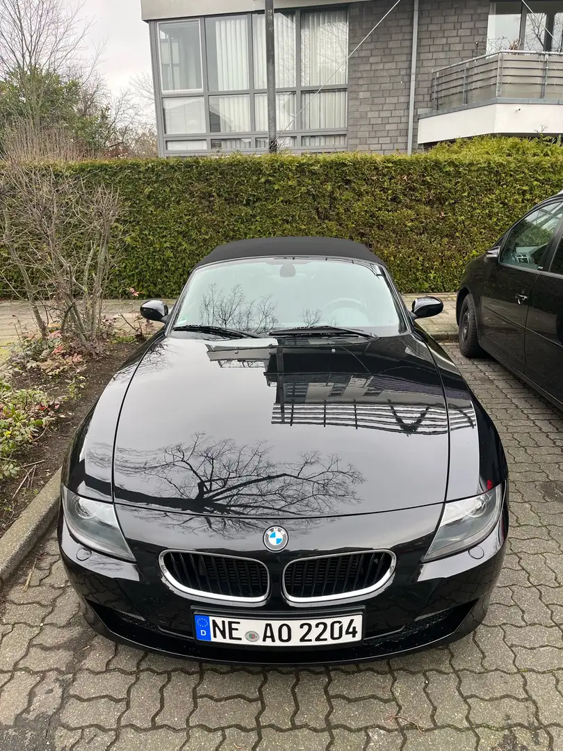 BMW Z4 roadster 2.0i / Top Zustand / Zuverlässig Schwarz - 2