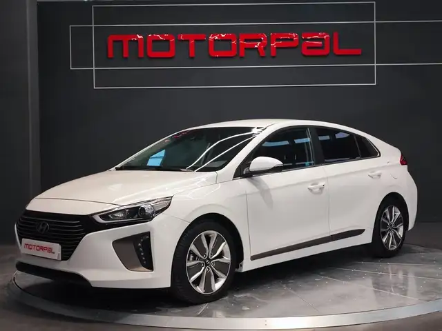 Hyundai IONIQ 1.6 GDI HEV Tecno DT