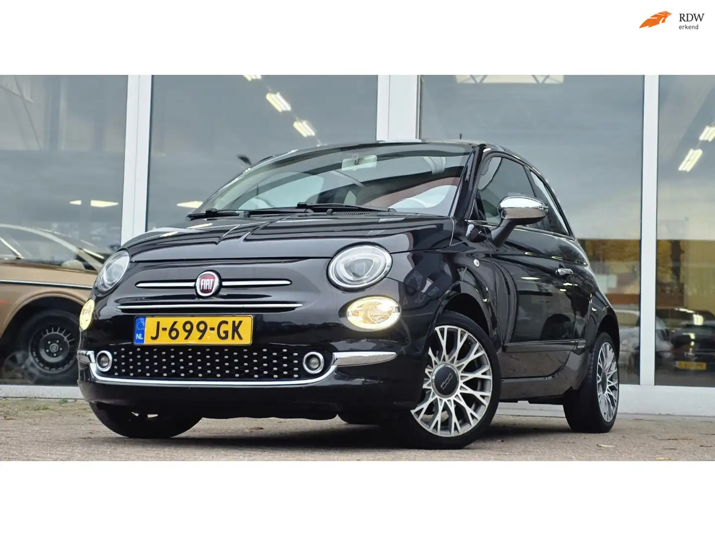 Fiat 500 1.2i Lounge Panoramadak Navi PDC LM Mooi! Zwart - 1
