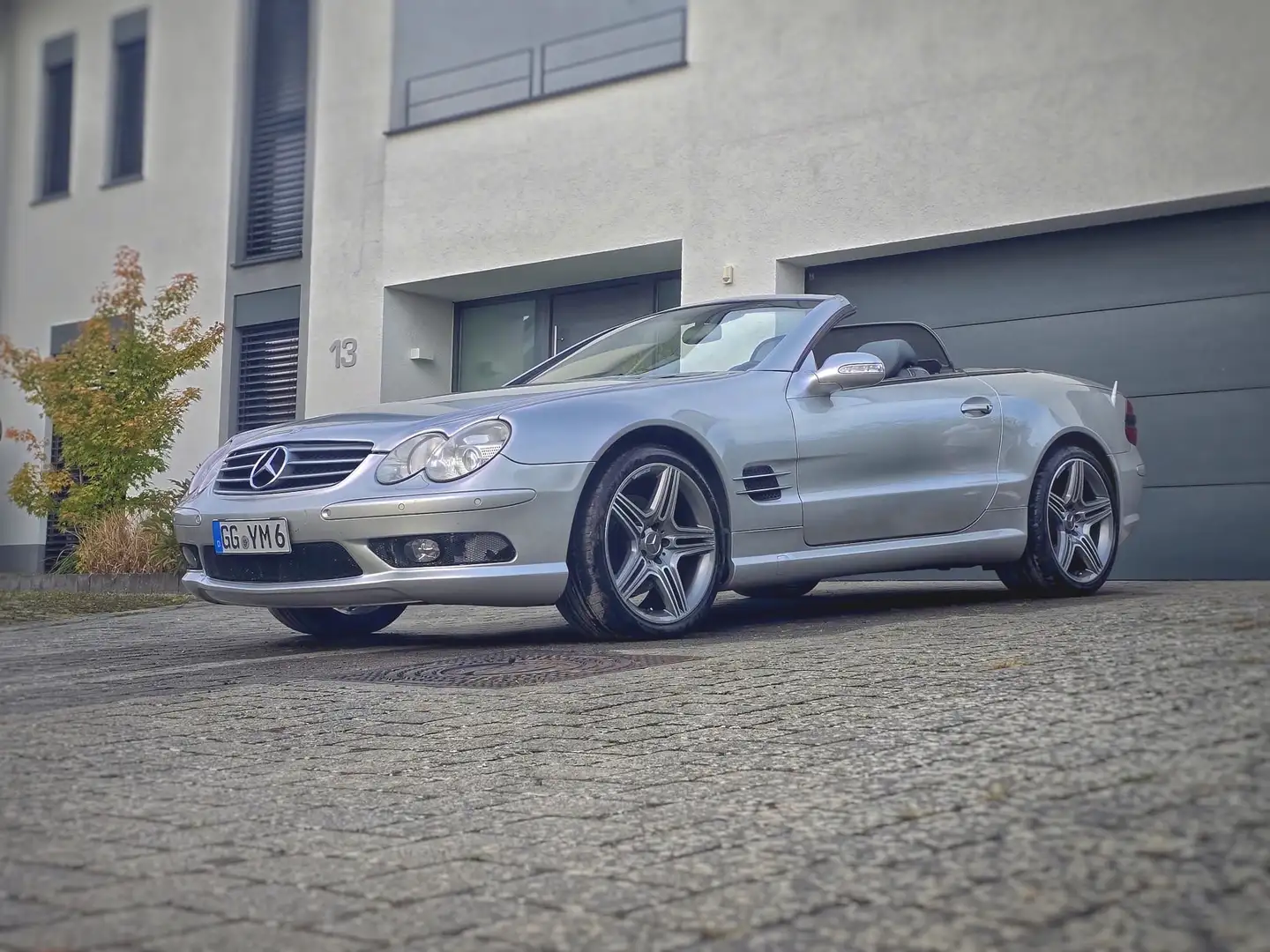 Mercedes-Benz SL 500 SL 500 AMG  Vollaustattung Wertgutachten 22000 Grau - 1